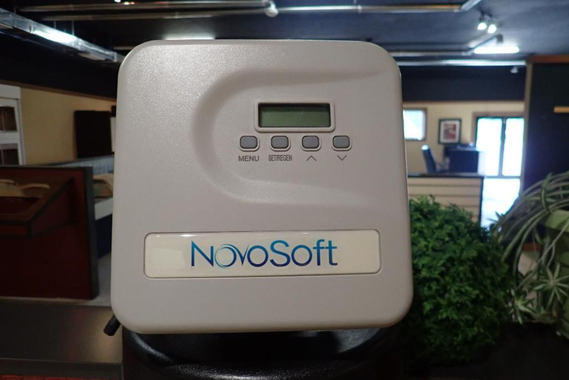 NovoSoft NVO465-150 Water Softener System w/ Brine Tank. - Image 2 of 2