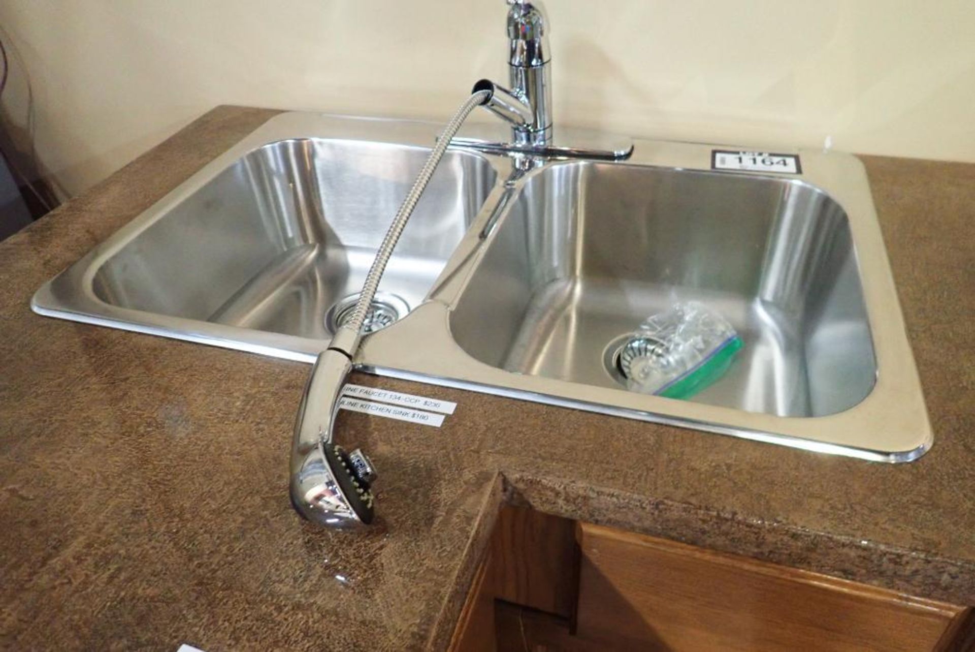 Mainline ML3120-8-20 2-Compartment Kitchen Sink w/ 134-CCP Faucet. - Image 3 of 4