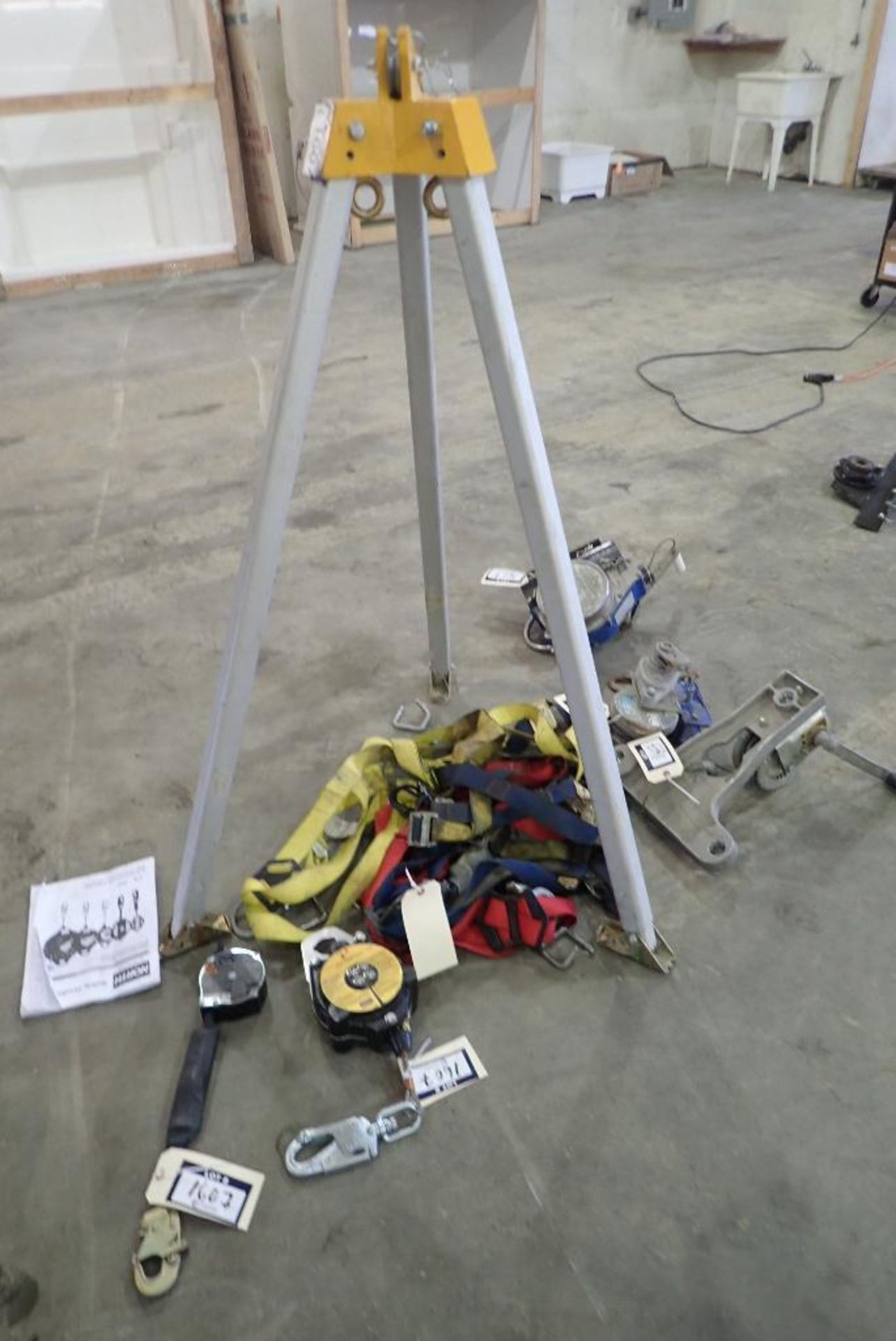 Fall Arrest System w/ North Tri-Pod, 3 Cable Systems, 2 Self-Retracting Safety Lanyards and Asst. Sa