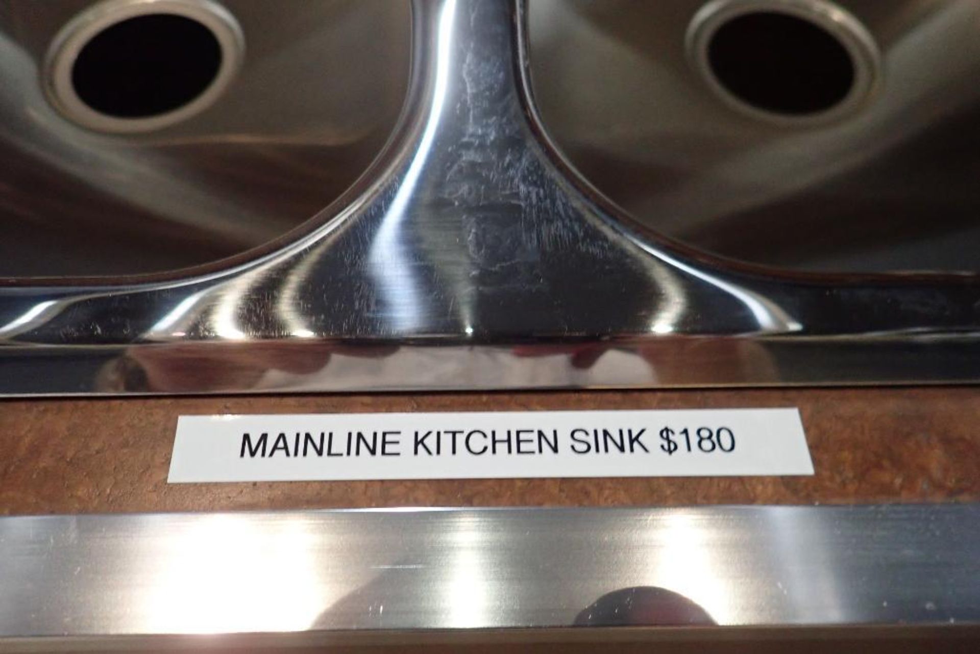 Mainline 2-Compartment Kitchen Sink. - Image 2 of 2