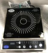 GLOBE COUNTERTOP INDUCTION RANGE, 1800W - IR1800-C - NEW