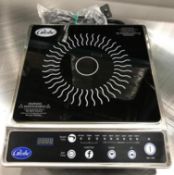 GLOBE COUNTERTOP INDUCTION RANGE, 1800W - IR1800-C - NEW