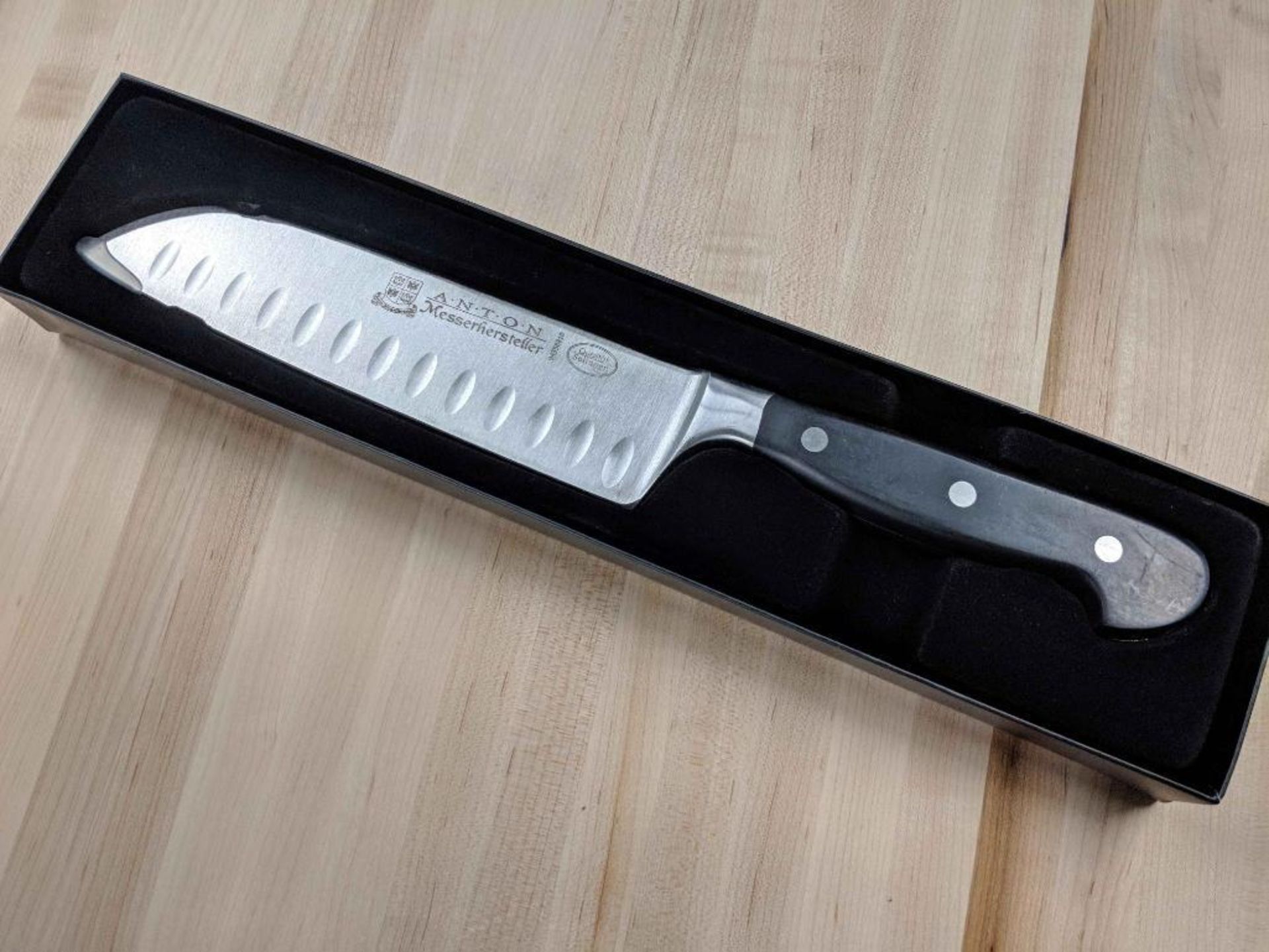 7" SANTOKU KNIFE W/FORGED G-EDGE BLADE, OMCAN 18350 - NEW