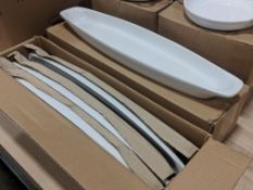 17.5" X 4" WHITE PORCELAIN CANOE PLATE, ARCOROC CAPITALE FJ827 - CASE OF 4 (1 BOX) - NEW