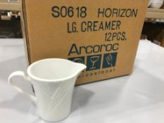 9.5OZ/280ML WHITE PORCELAIN CREAMERS, ARCOROC "HORIZON" S0618 - LOT OF 12 - NEW