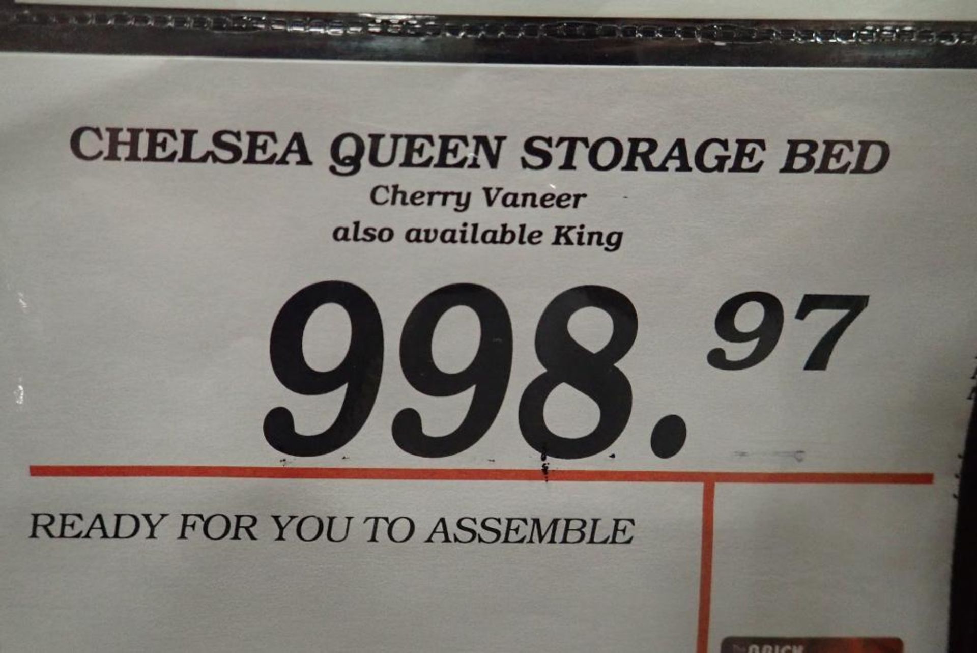 Queen Bedroom Set w/ Headboard, Storage Footboard, Rails, 7-Drawer 60" Dresser, Mirror and 5-Drawer - Image 6 of 8