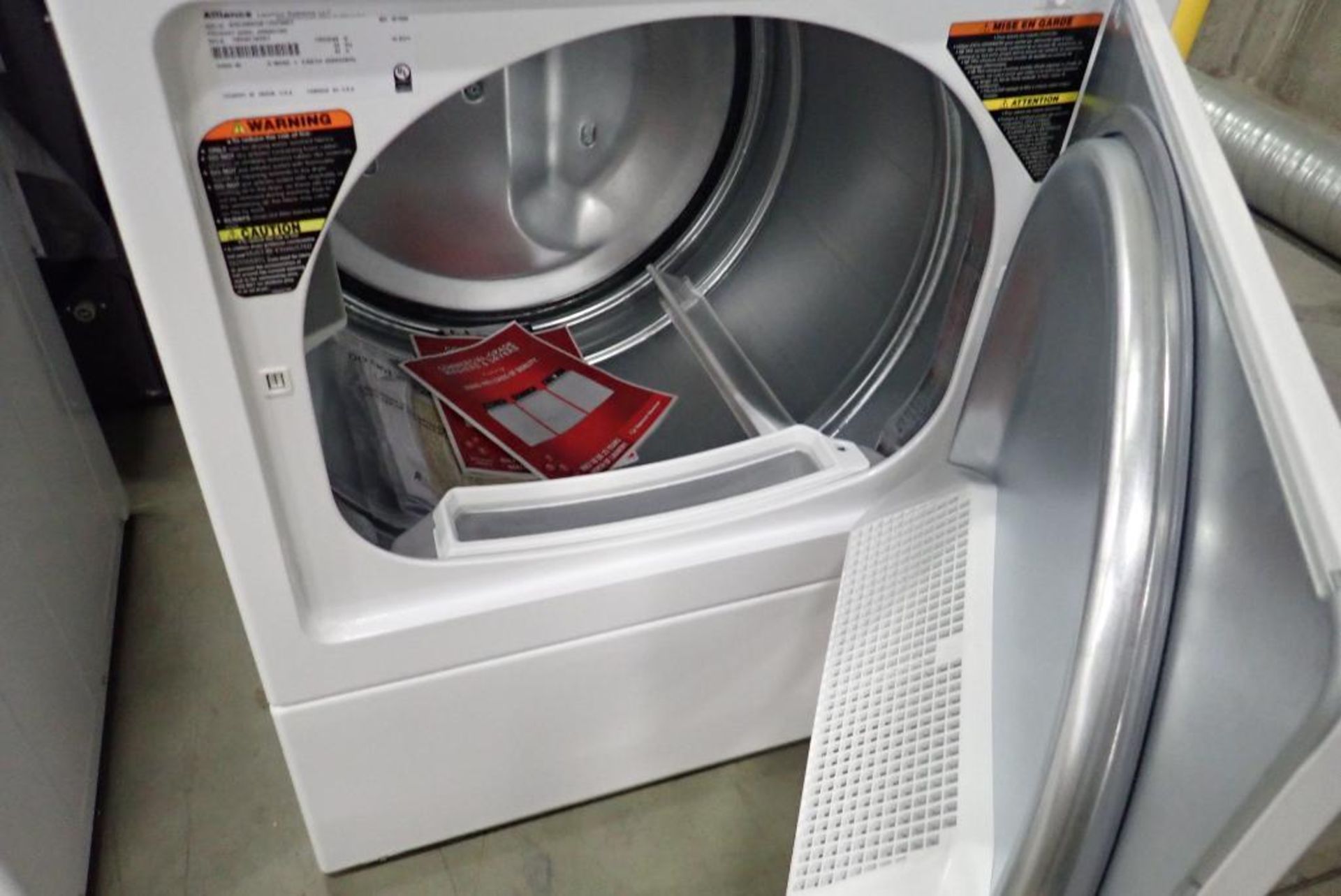 Speed Queen Commercial Heavy Duty ADE4BRGS175CW01 Front Load Electric Dryer. - Image 3 of 3