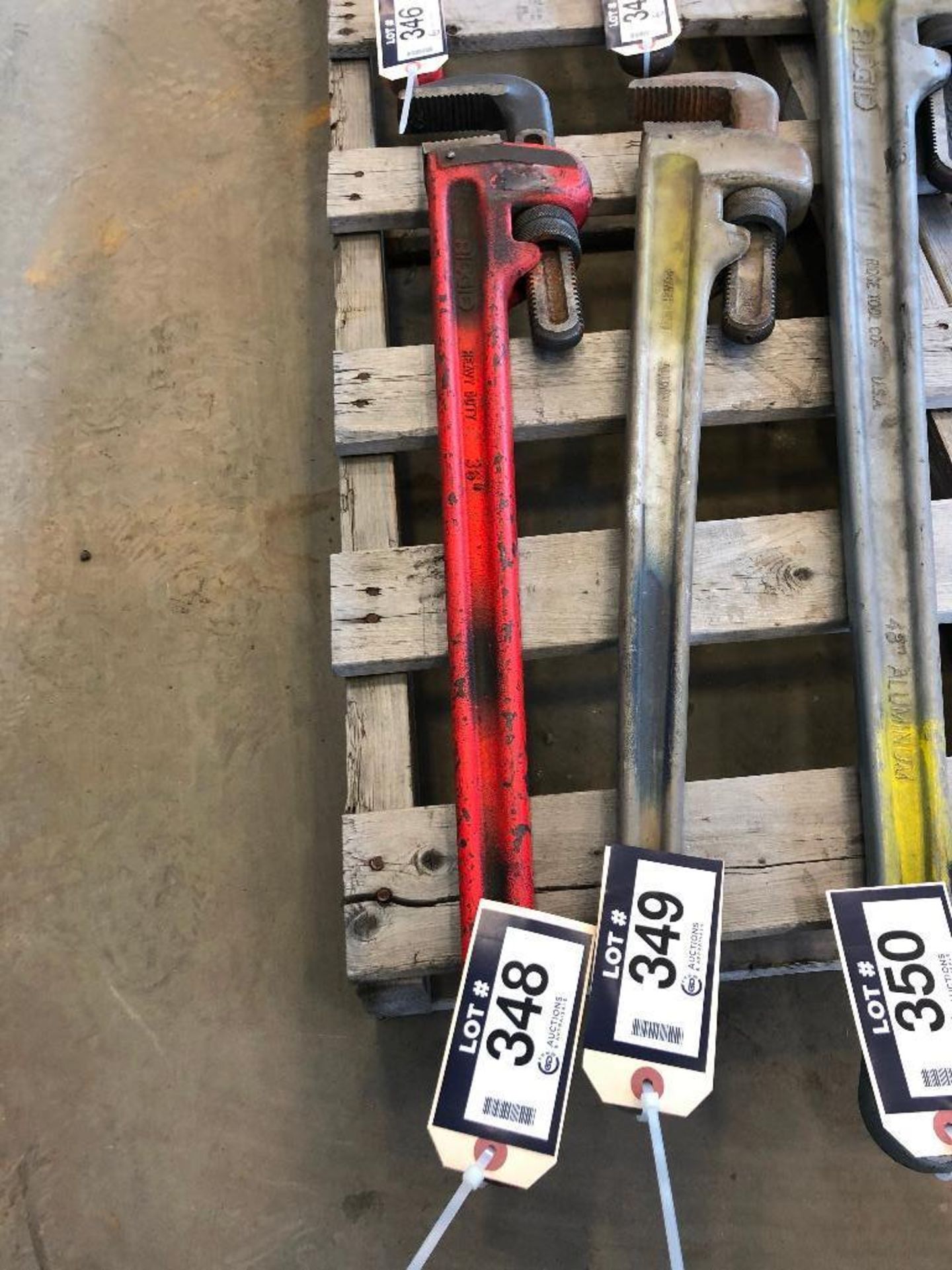 RIDGID 36" Steel Pipe Wrench