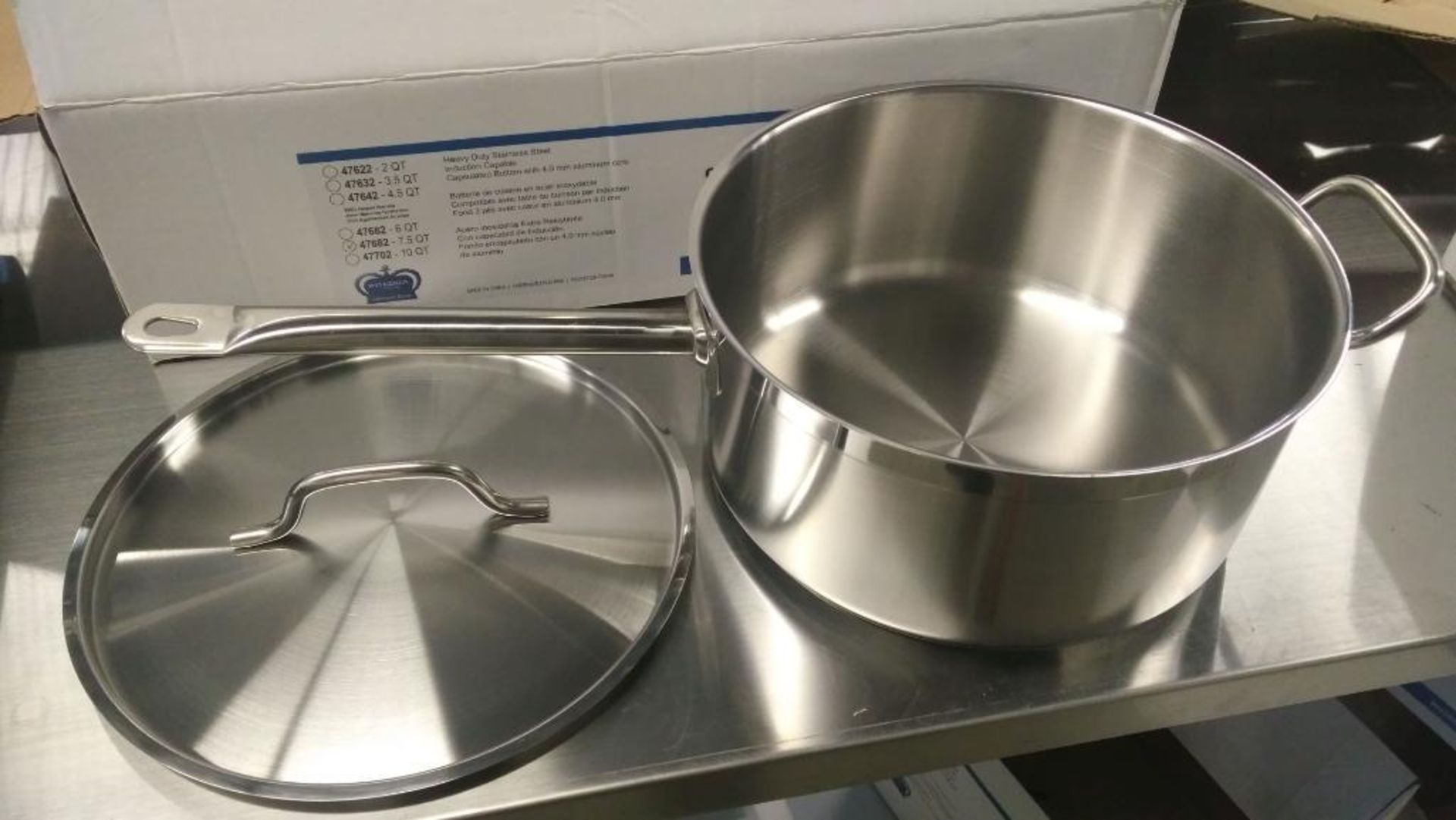 7.5QT HEAVY DUTY STAINLESS SAUCE PAN INDUCTION CAPABLE, JR 47682 - NEW - Image 2 of 3