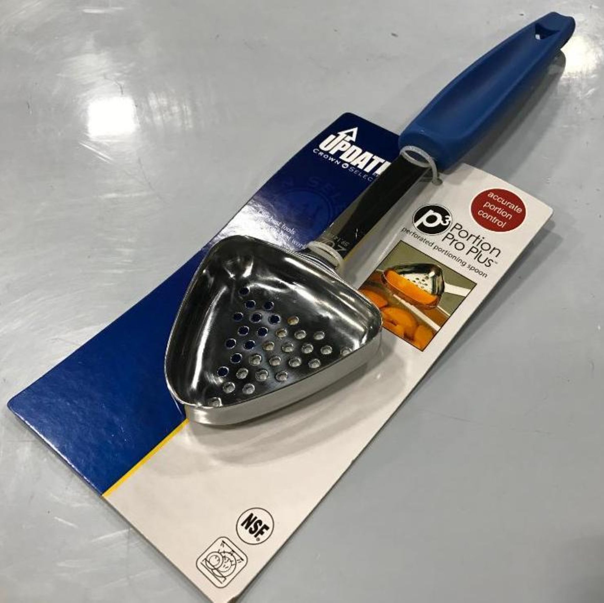 2 0Z PERFORATED PORTIONING SPOON W/ BLUE PLASTIC HANDLE - NEW