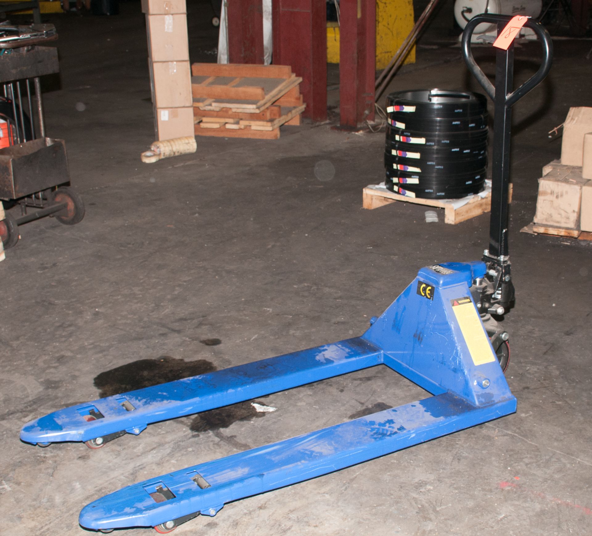 EquipRite Pallet Jack 5500lb Cap, 48" Forks