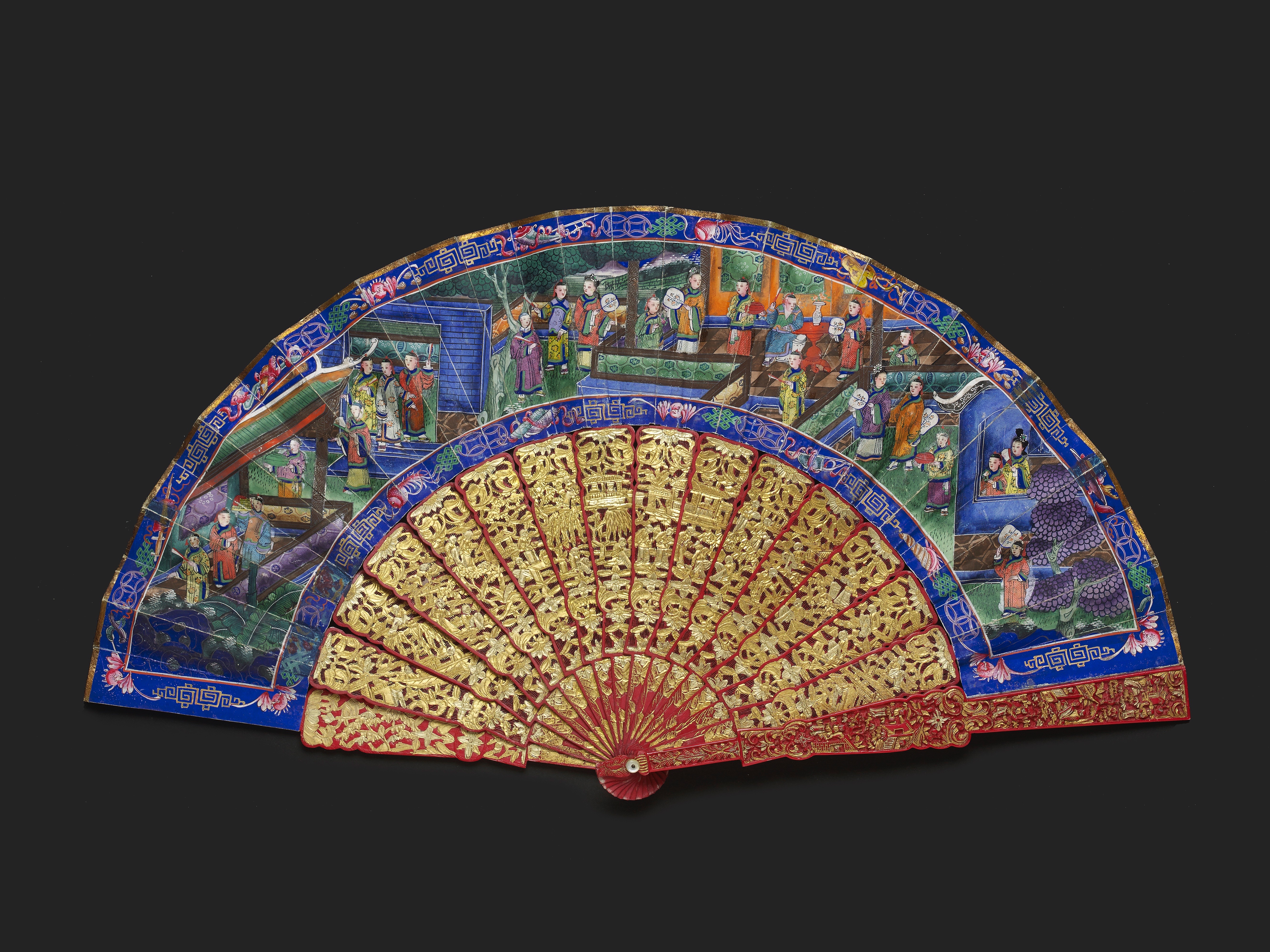 A CHINESE EXPORT RED STAINED IVORY MANDARIN FAN, QING DYNASTY, DAOGUANG PERIOD, CIRCA 1840