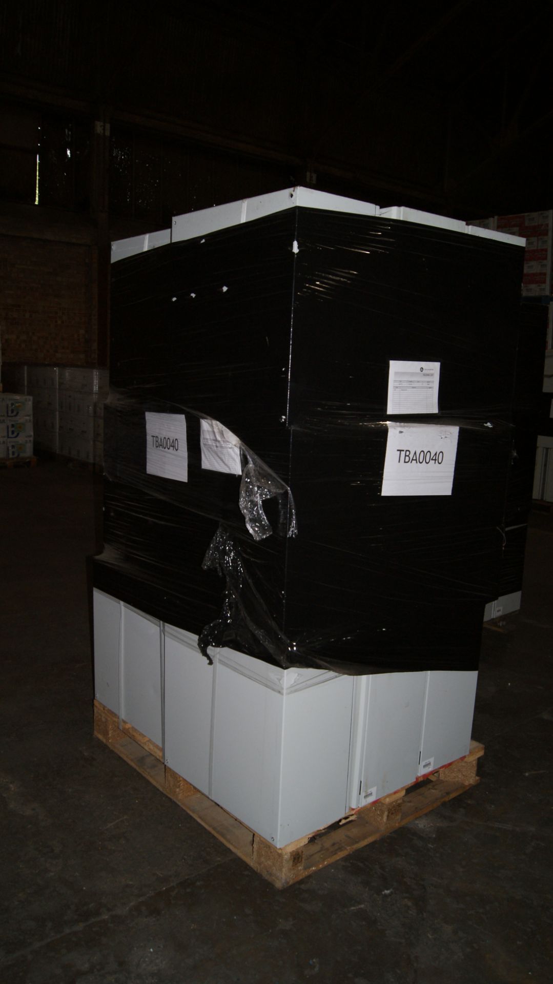 PALLET OF 18 EXTERNAL METAL ELECTRICAL ENCLOSURE - 600MM X 600MM X 300MM- CONTENTS MAY VARY - Image 2 of 3