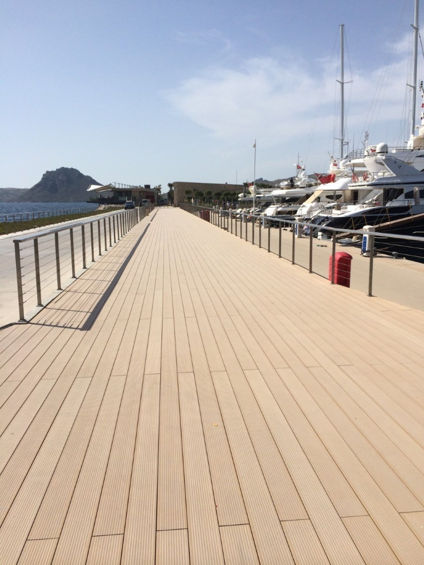 Brand New Lengths of Anthracite Ivory White Therrawood Decking Class B Fire Related Commercial