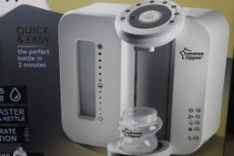 Boxed Tommee Tippee Closer to Nature Perfect Preparation Bottle Warming Station in White RRP £70 (