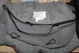 Bugaboo Space Grey Pram Foot Muff RRP £115 (4001154) (Public Viewing and Appraisals Available)