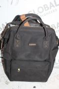 BaBaBing Black Children's Changing Bag RRP £50 (Public Viewing and Appraisals Available)