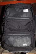 Delsey Black Travel Suitcase RRP £135 (3177780) (Public Viewing and Appraisals Available)