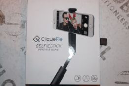 Boxed Cliquefie Space Grey Selfie Stick RRP £65