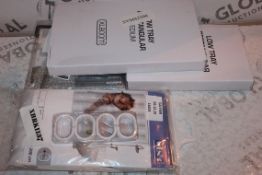 Lot to Contain 5 Assorted Boxed and Unboxed Items to Include a Small Rectangular Low Tray, Heart