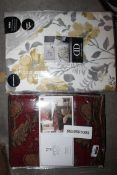 Lot to Contain 4 Assorted Items to Include Paoletti Table Runners, Dreams and Drapes King-size Duvet