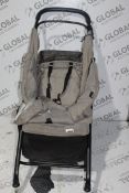 Silver Cross Grey Push Pram (In Need Of Attention) RRP £200 (RET001020108) (Public Viewing and