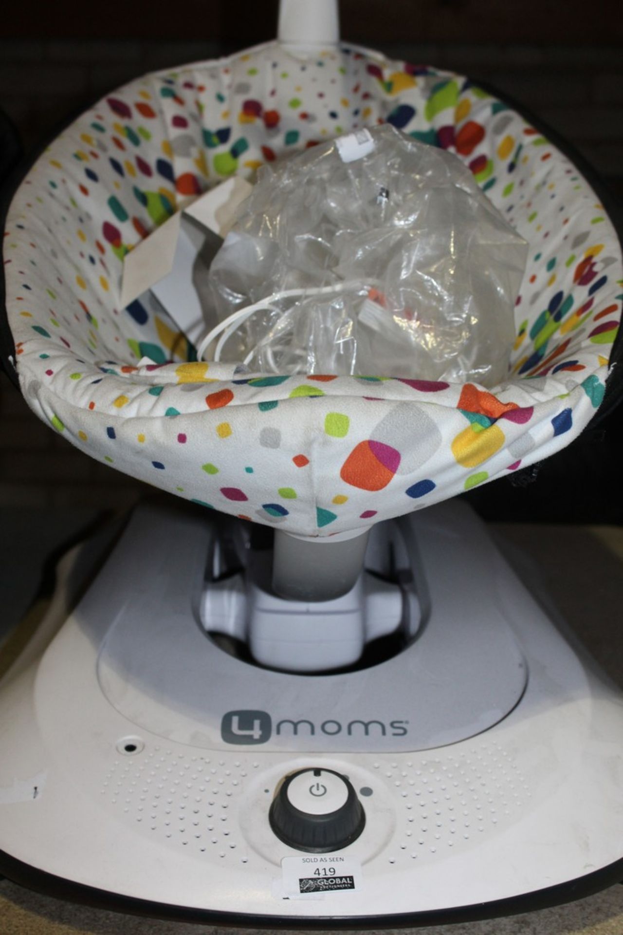 For Mums Mamaroo Kids Rocker Chair RRP £350 (Public Viewing and Appraisals Available)