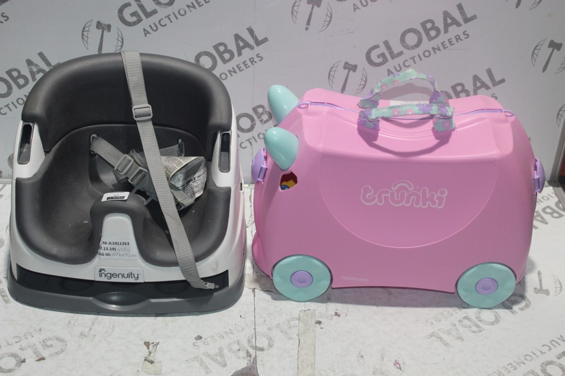 Assorted Items to Include an Ingenuity Seat and Trunki Suitcase RRP £20 Each (4063072)(