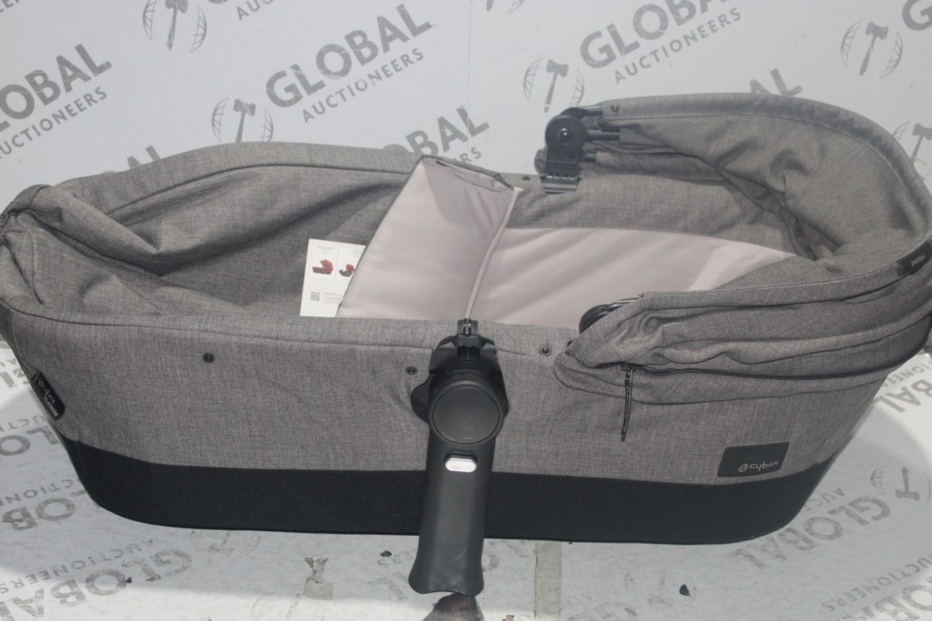 Cybex Platinum Grey Bassinette Carry Cot RRP £40 (4104601) (Public Viewing and Appraisals