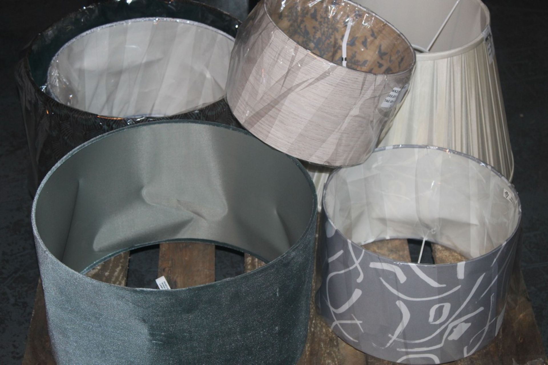 Pallet to Contain Approx. 40 Assorted Designer Lamp Shades in Assorted Styles, Sizes and Colours - Image 3 of 3