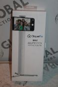 Lot to Contain 5 Boxed Cliquefie Max Selfie Sticks, Combined RRP£200.00