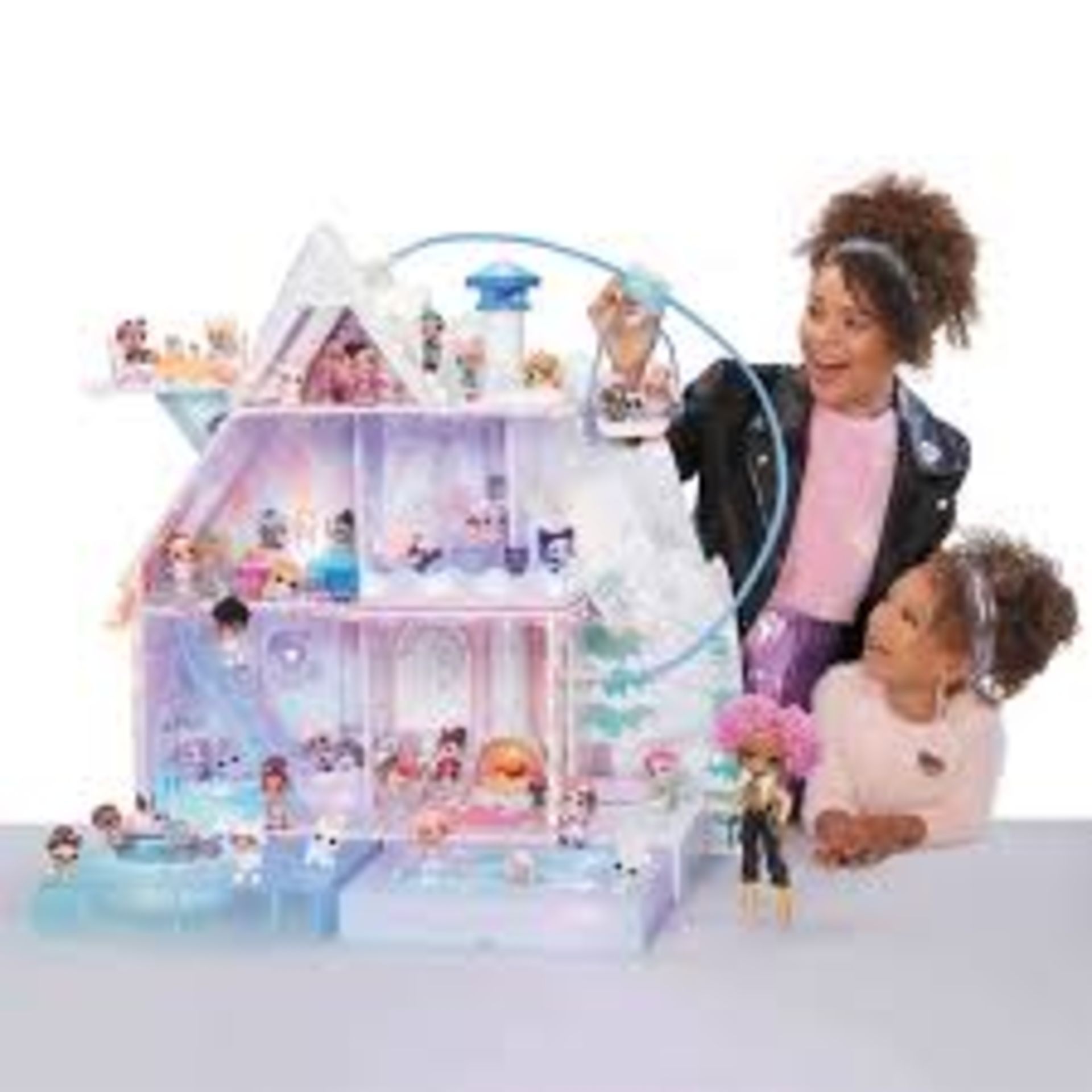 Boxed Lol Surprise Chalet Winter Disco Dolls House RRP £170 (4177921) (Public Viewing and Appraisals