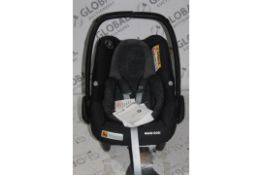 Boxed Maxi Cosy In Car Kids Safety Seat (In Need of Attention) RRP £170 (4094531) (Public Viewing