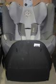 Cybex Sirona In Car Kids Safety Seat with Base RRP £300 (RET00208722) (Public Viewing and Appraisals