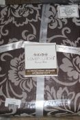 Assorted Items to Include Madison Park Duvet Cover Sets, Lavish Label Luxurious Linen 400 Thread