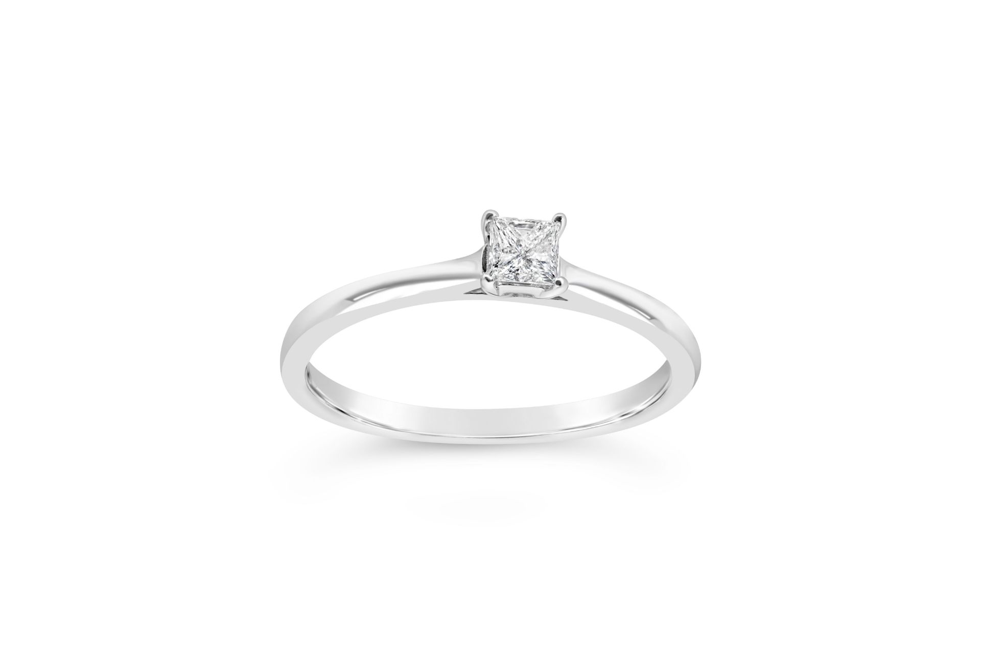 Premium Quality Princess Cut Solitaire Diamond Rin - Image 3 of 3