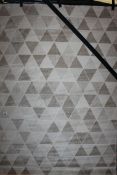 Carpetfine 170 x 120cm Dual Triangular Printed Floor Rug RRP £100 (11514) (Public Viewing and