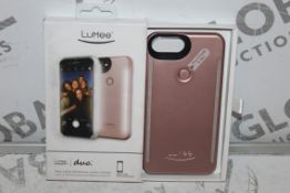 Lot to Contain 2 Iphone 7 Lumee Professional Lighting Phone Cases Combined RRP £70