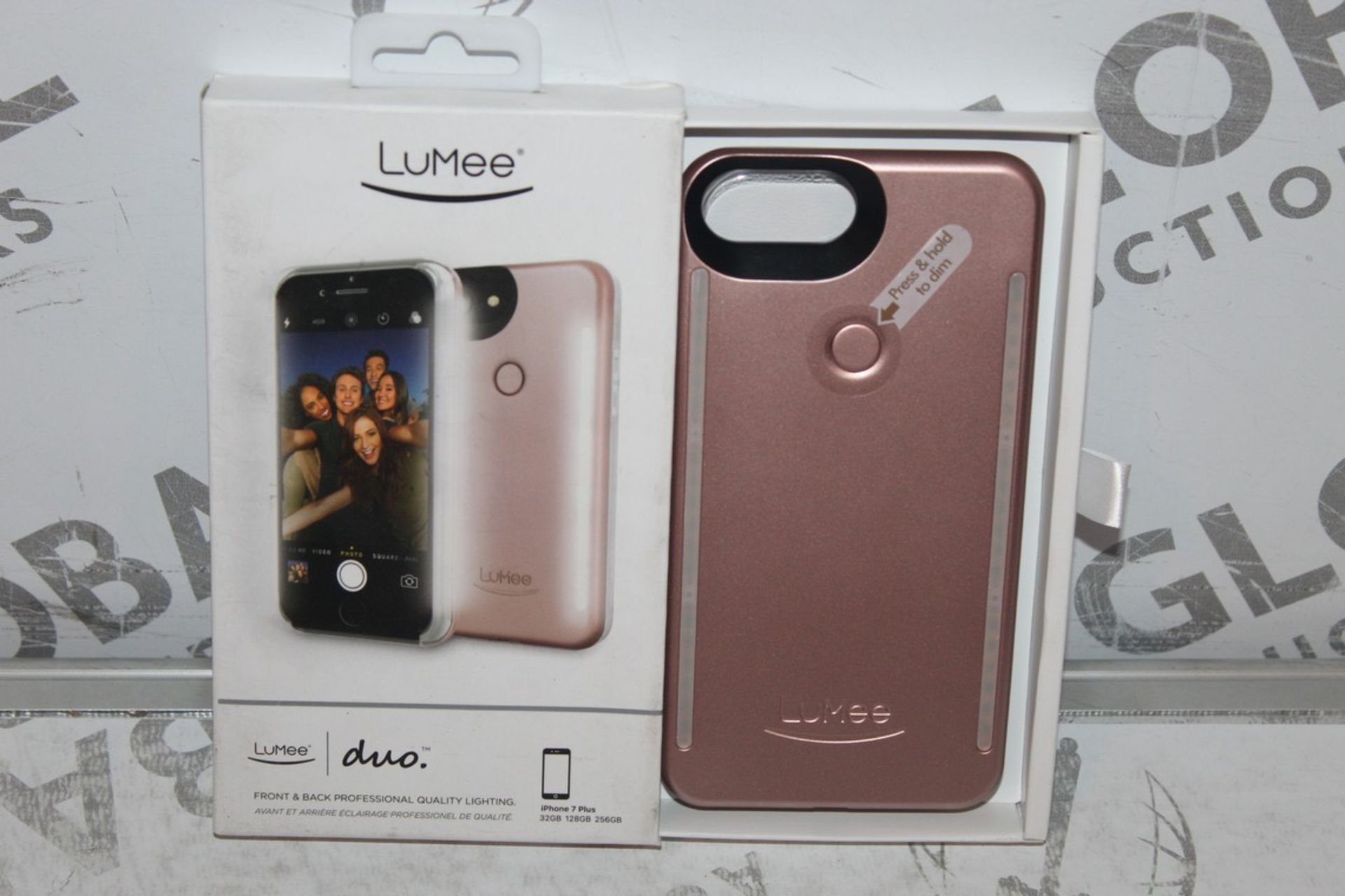 Lot to Contain 2 Iphone 7 Lumee Professional Lighting Phone Cases Combined RRP £70