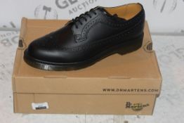 Boxed Brand New Pair of UK9 Gum Bottom Doc Martens Smooth Style Shoes RRP £85