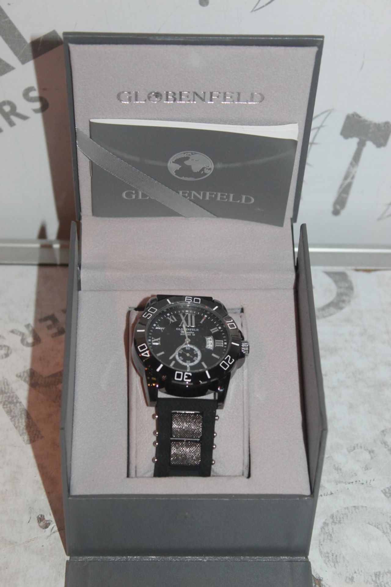 Boxed Black Rubber Strap Gents Designer Wristwatch