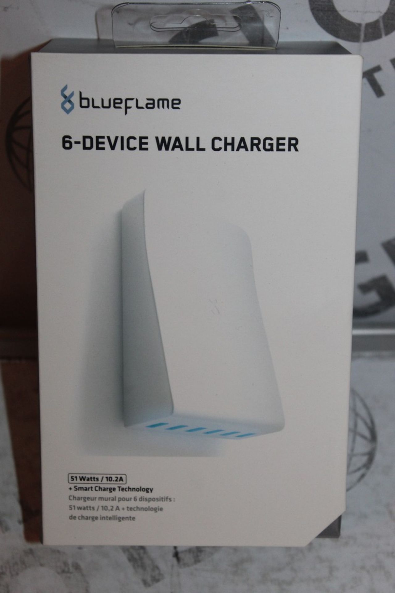 Boxed Brand New Blue Flame 6 Device Wall Charger RRP £60