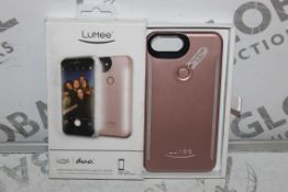 Lot to Contain 2 Iphone 7 Lumee Professional Lighting Phone Cases Combined RRP £70