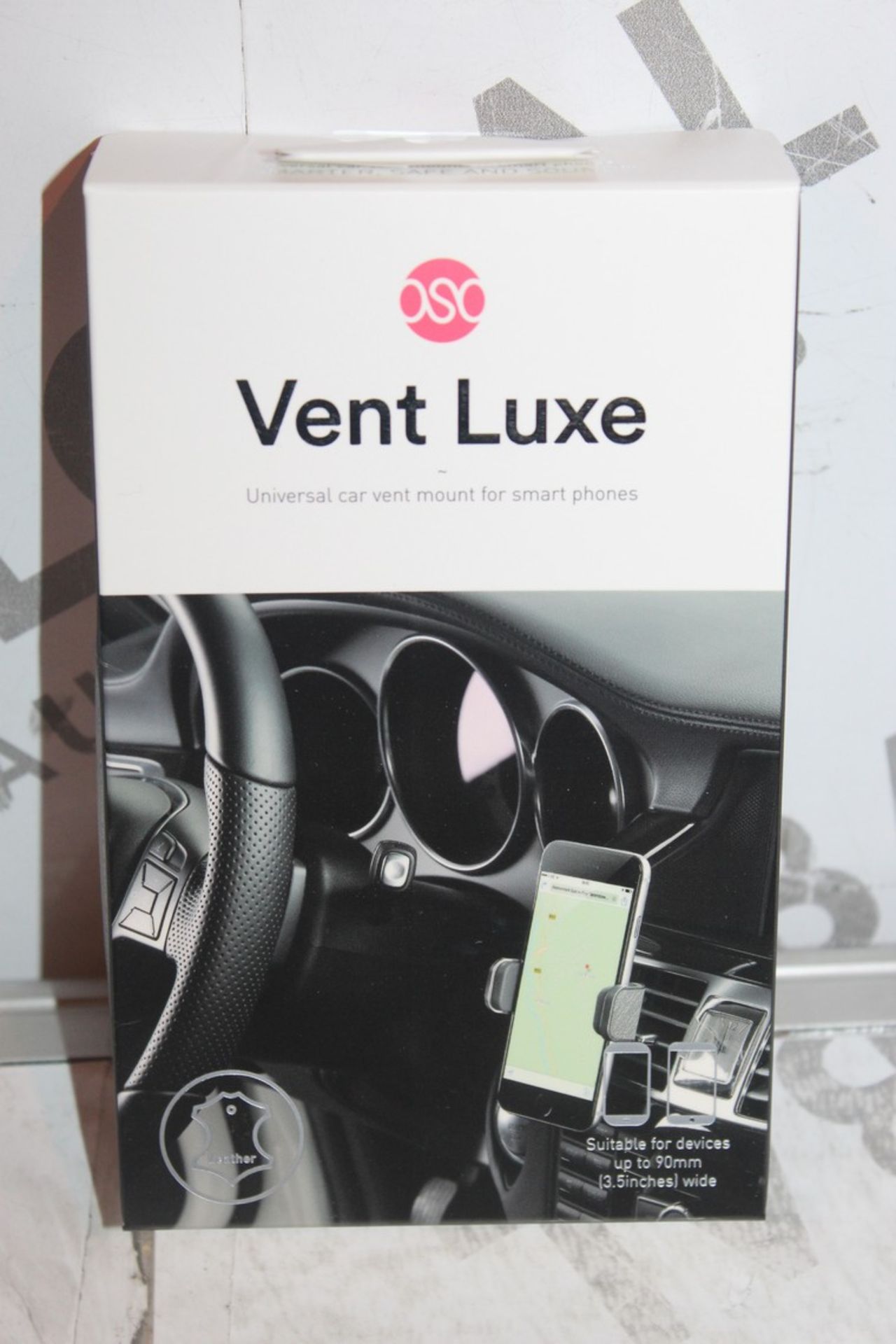 Lot to Contain 5 Brand New Oso Ventluxe Universal Car Vents for Smart Phones RRP £110