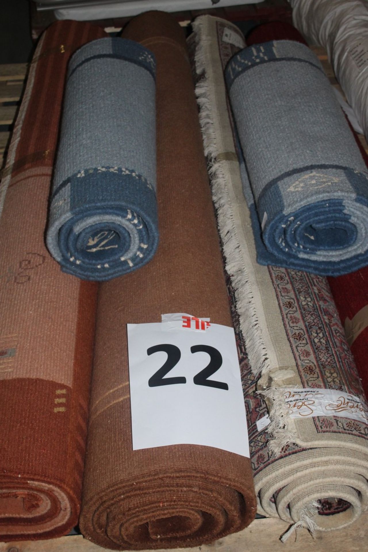 Pallet to Contain 6 Assorted Rugs to Include Banar
