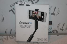 Lot to Contain 5 Cliquefie Selfie Sticks Combined RRP £200