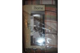 Pair of Catherine Lansfield Home Collection, Fully Lined Eyelet Headed Chequered Curtains, RRP£60.