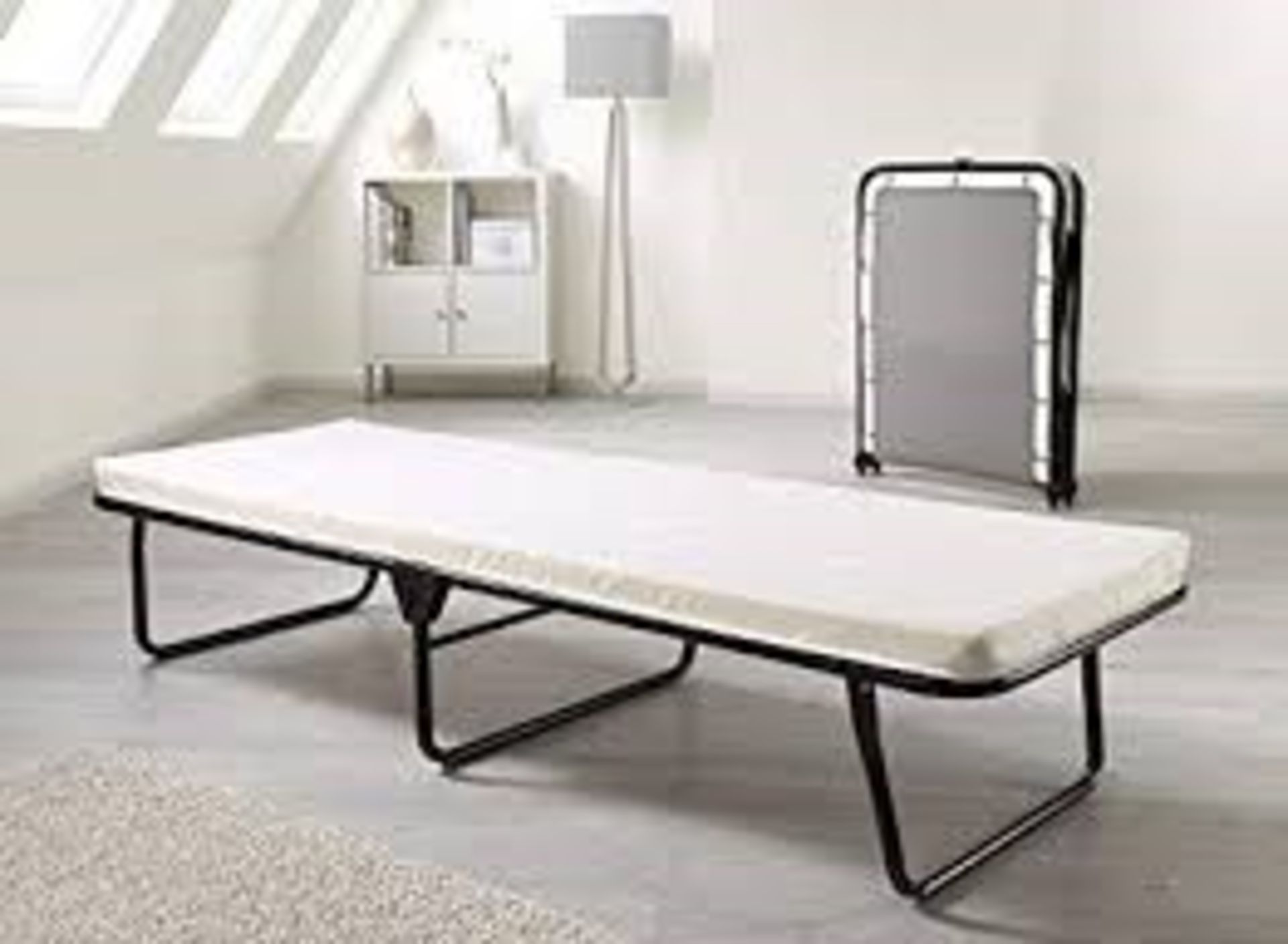 Boxed JB J Tex Single Folding Guest Bed RRP £50 (4306831) (Public Viewing and Appraisals Available)