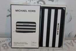 Boxed Brand-New Michael Kors, Large Multifunction, Black and White Saffiano, Wallet, RRP£55.00