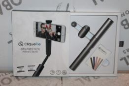 Boxed Cliquefie Space Grey Selfie Stick RRP £35